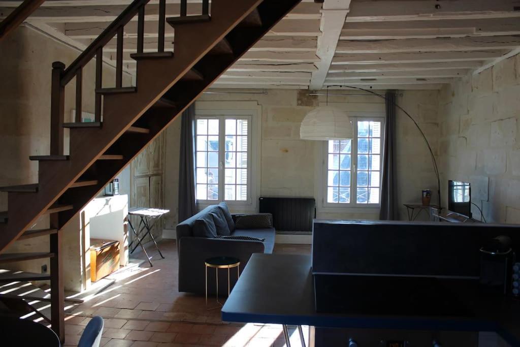 Charmant Duplex Rue Colbert Apartment Tours Exterior photo